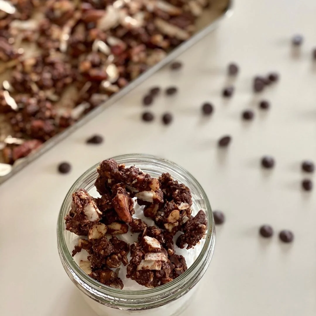 Dark chocolate Paleo Granola⠀