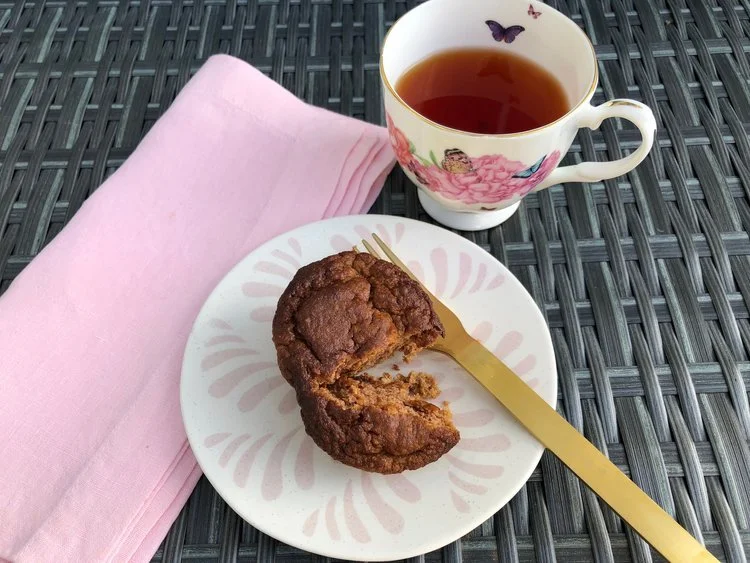 Low carb apple muffins