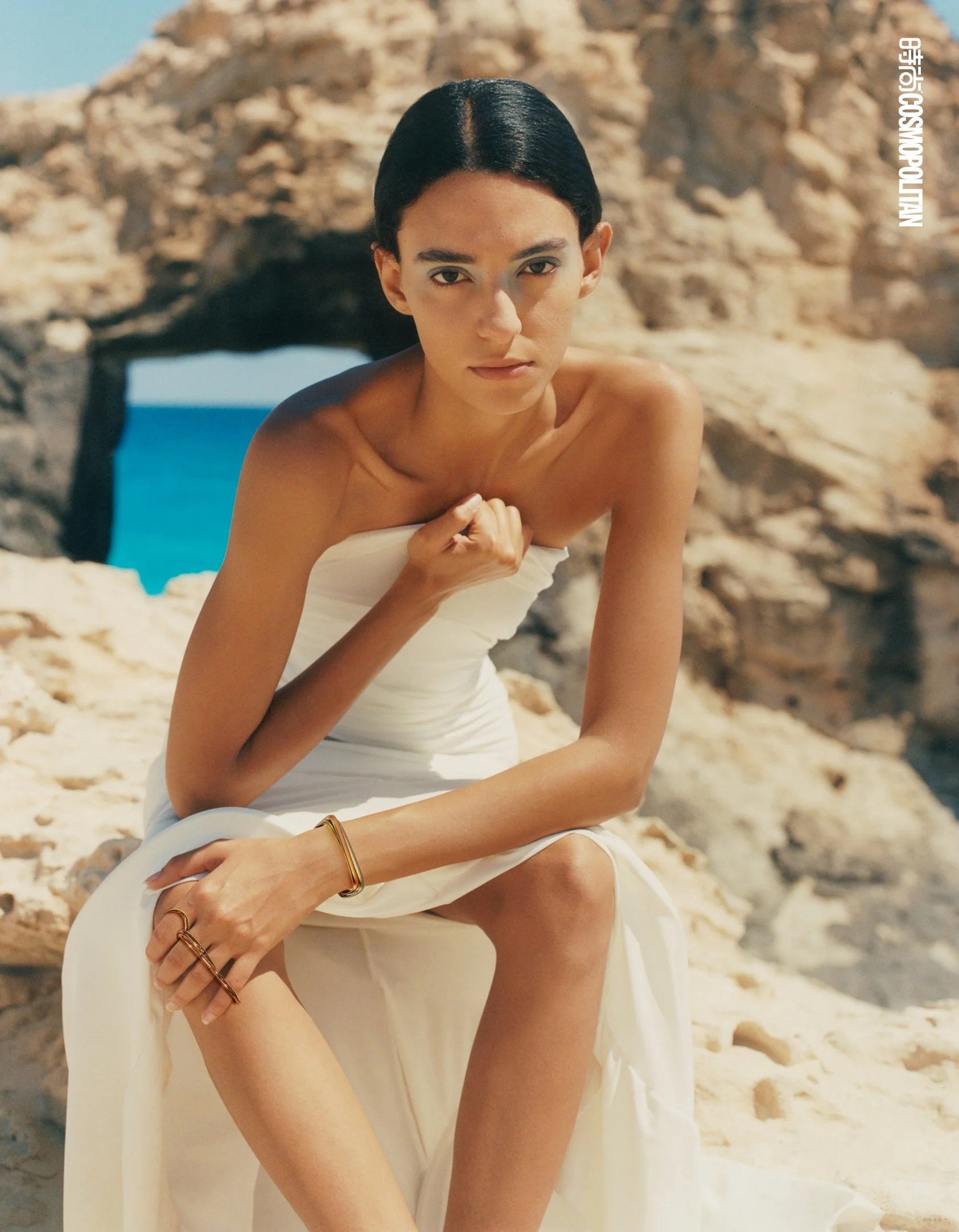 YARA  x Cosmopolitan 