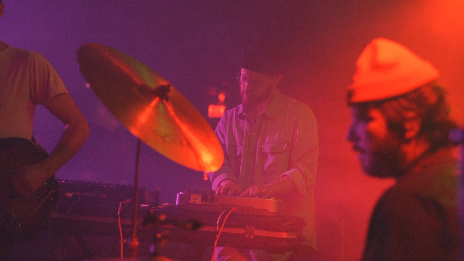 HOMESHAKE2.jpg
