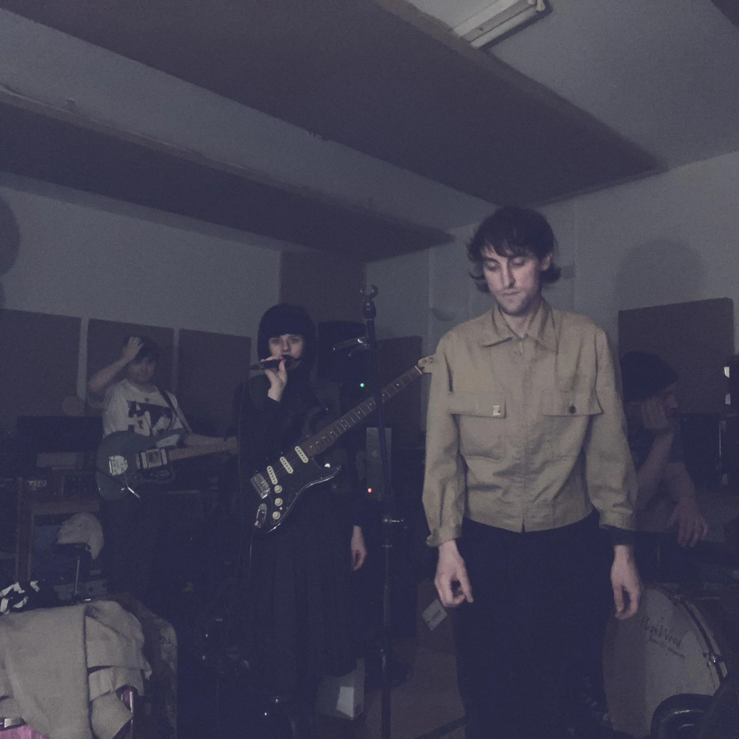 DRAHLA Share New Single "Lip Sync"