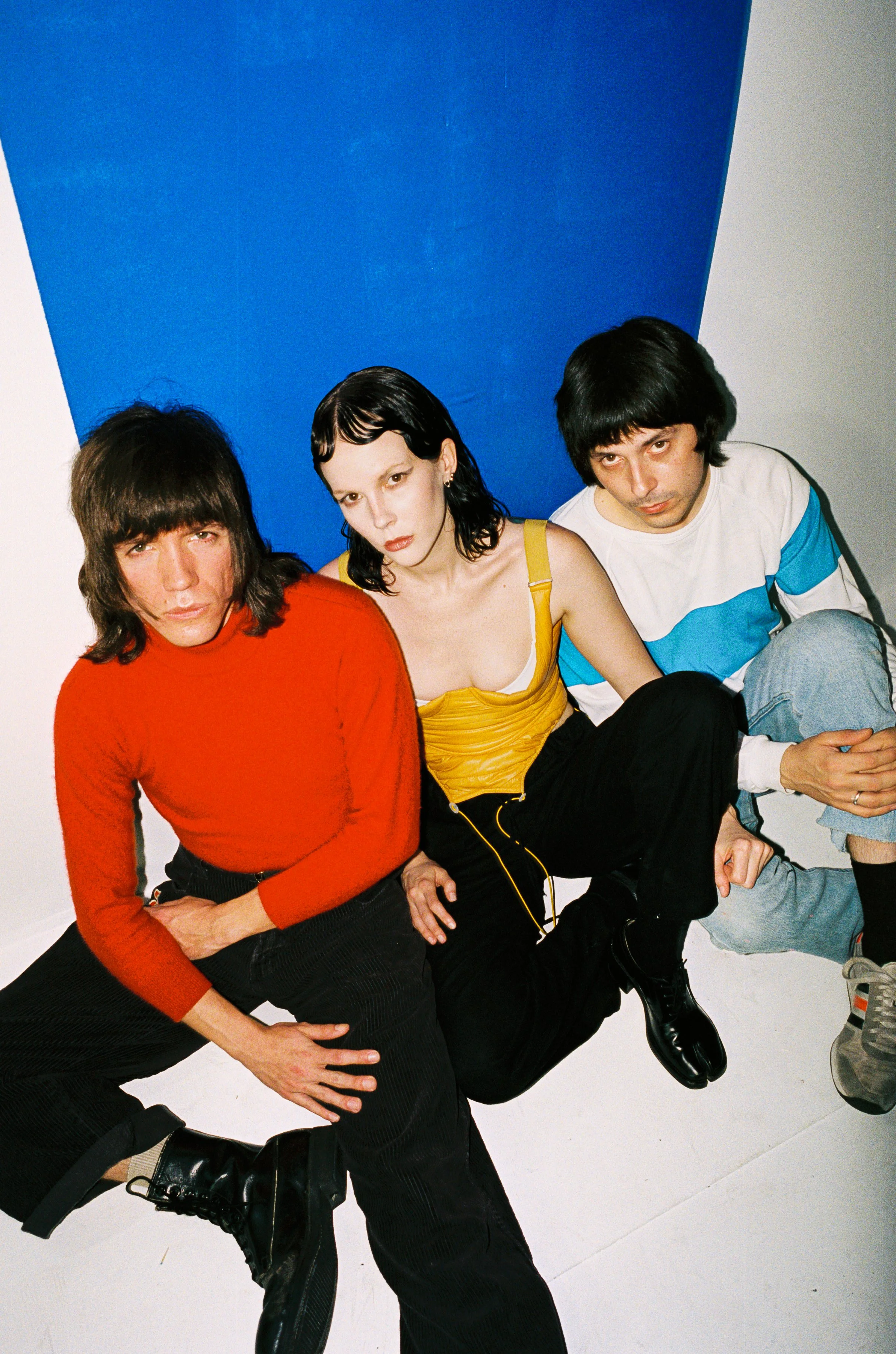 Glove Share New Single "Chewing on a Wire"