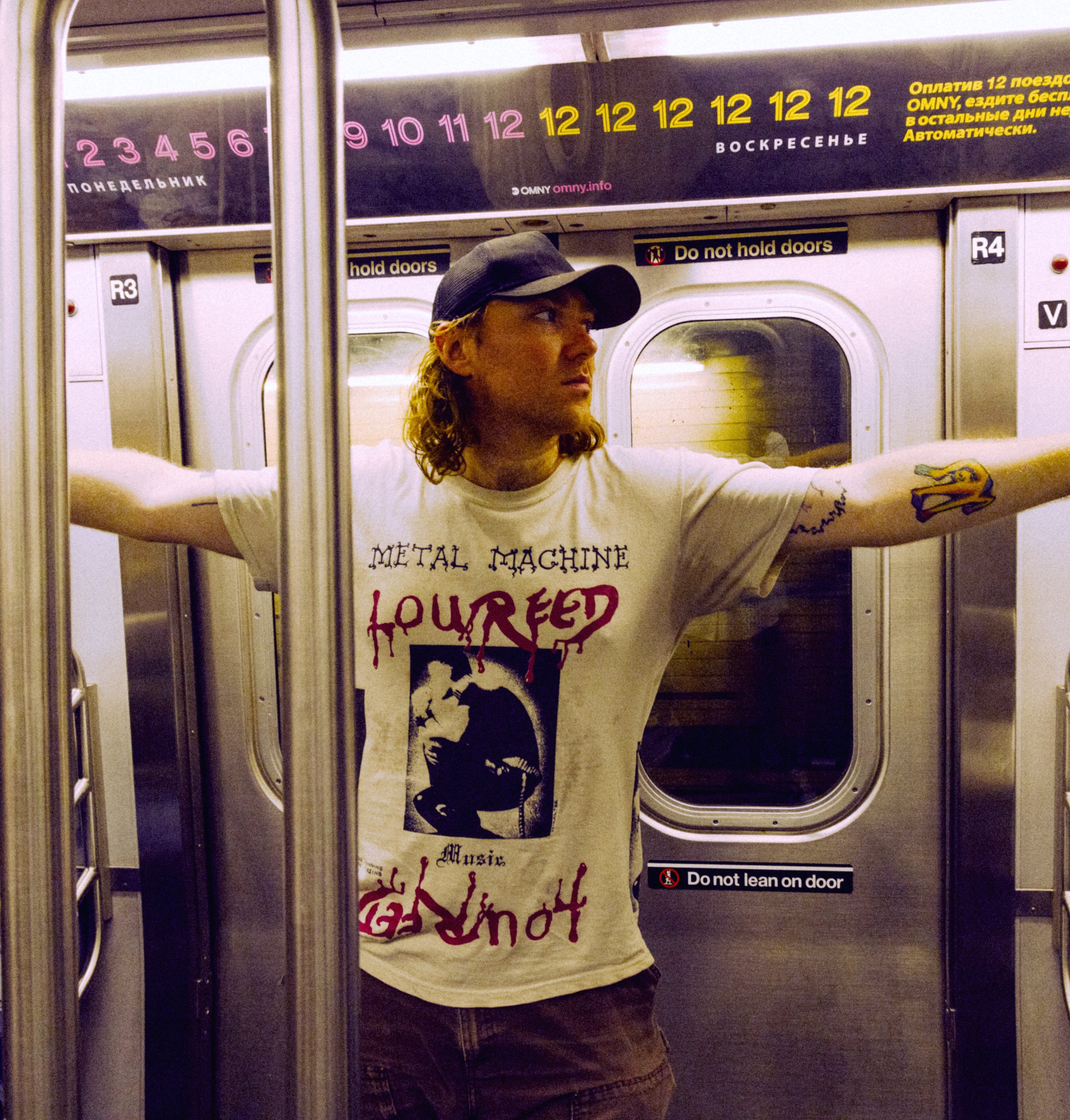 Current Joys Share New Single "CIGARETTES”