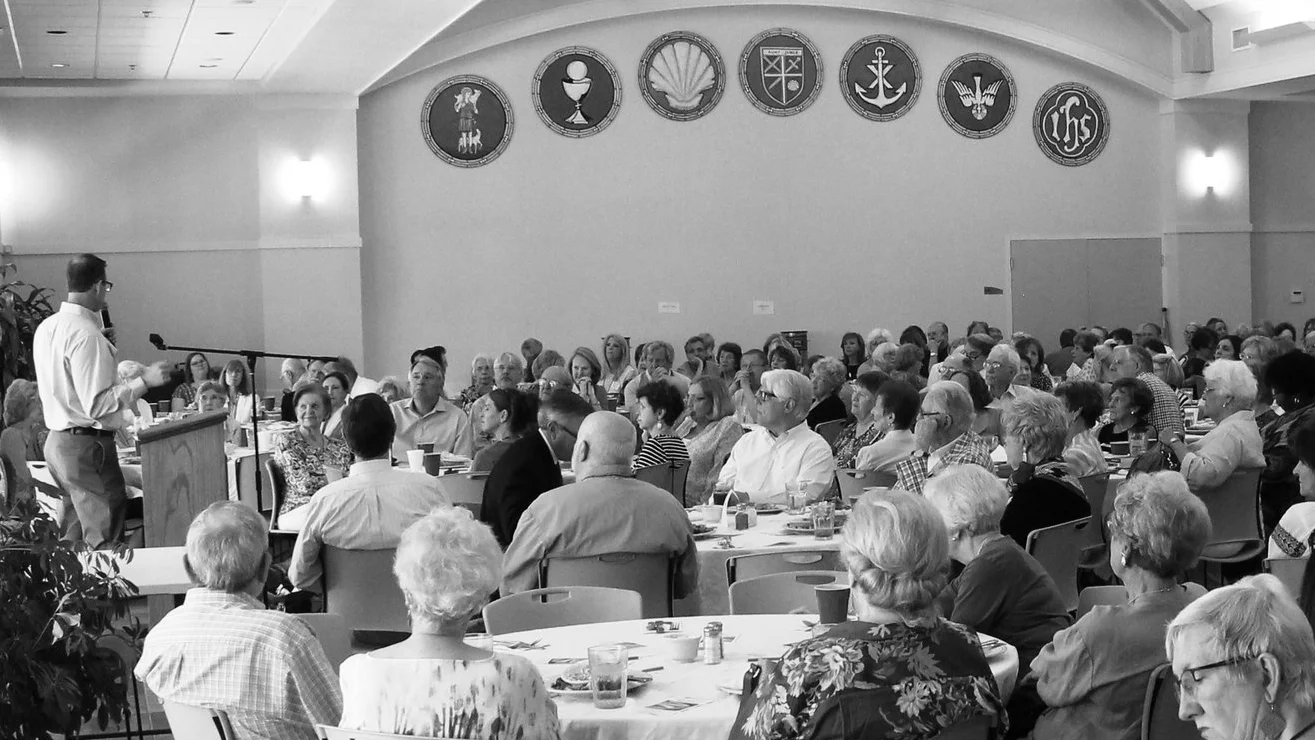first-thursday-booktalks-richard-grant-06-02-16-058.jpg