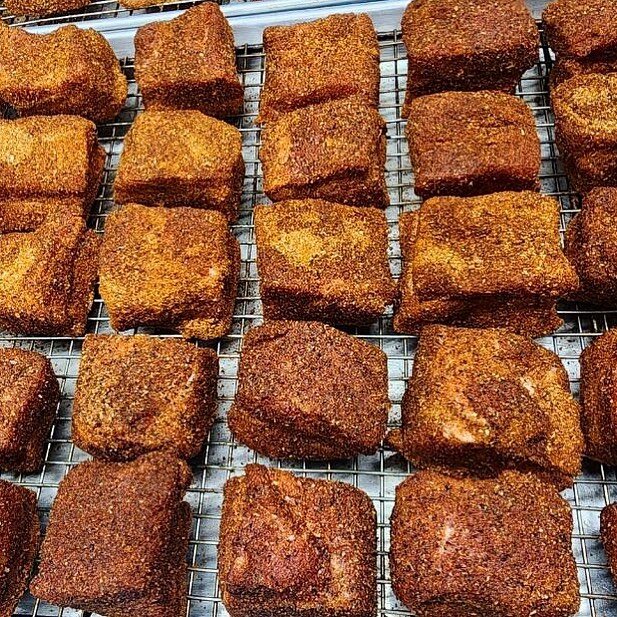 We&rsquo;re prepped and ready for tomorrow&rsquo;s Pork Belly Burnt End special&hellip; see you here? #meatsmeatbbq #lowandslow #burntends #porkbelly #bbq #pitmaster #northfork #nofo #eastendtaste #northforker #newsdayfeedme