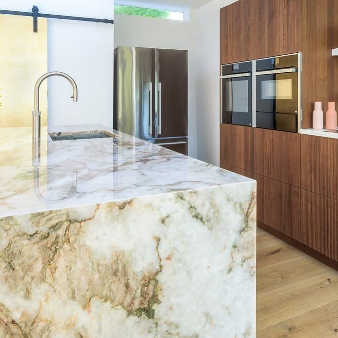 Over on the blog we&rsquo;re talking about Venaria Reale, a stunning Quartzite found in the heart of Brazil. The pale grey background features cream, brown, white, amber and subtle pink veining throughout the slab. Ideal for Kitchen Worktops, Bathroo