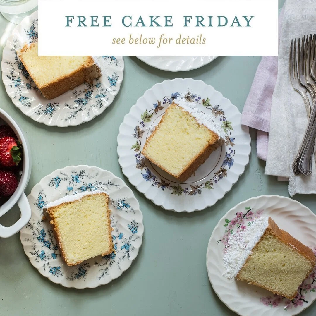 IT&rsquo;S FREE CAKE FRIDAY! Simply follow the steps below for your chance to win! 
1. Follow us on FB/Instagram.
2. Comment a memory you have about Labor Day!
3. Tag 3 friends/family that you&rsquo;re spending time with this holiday weekend! 🧚💚