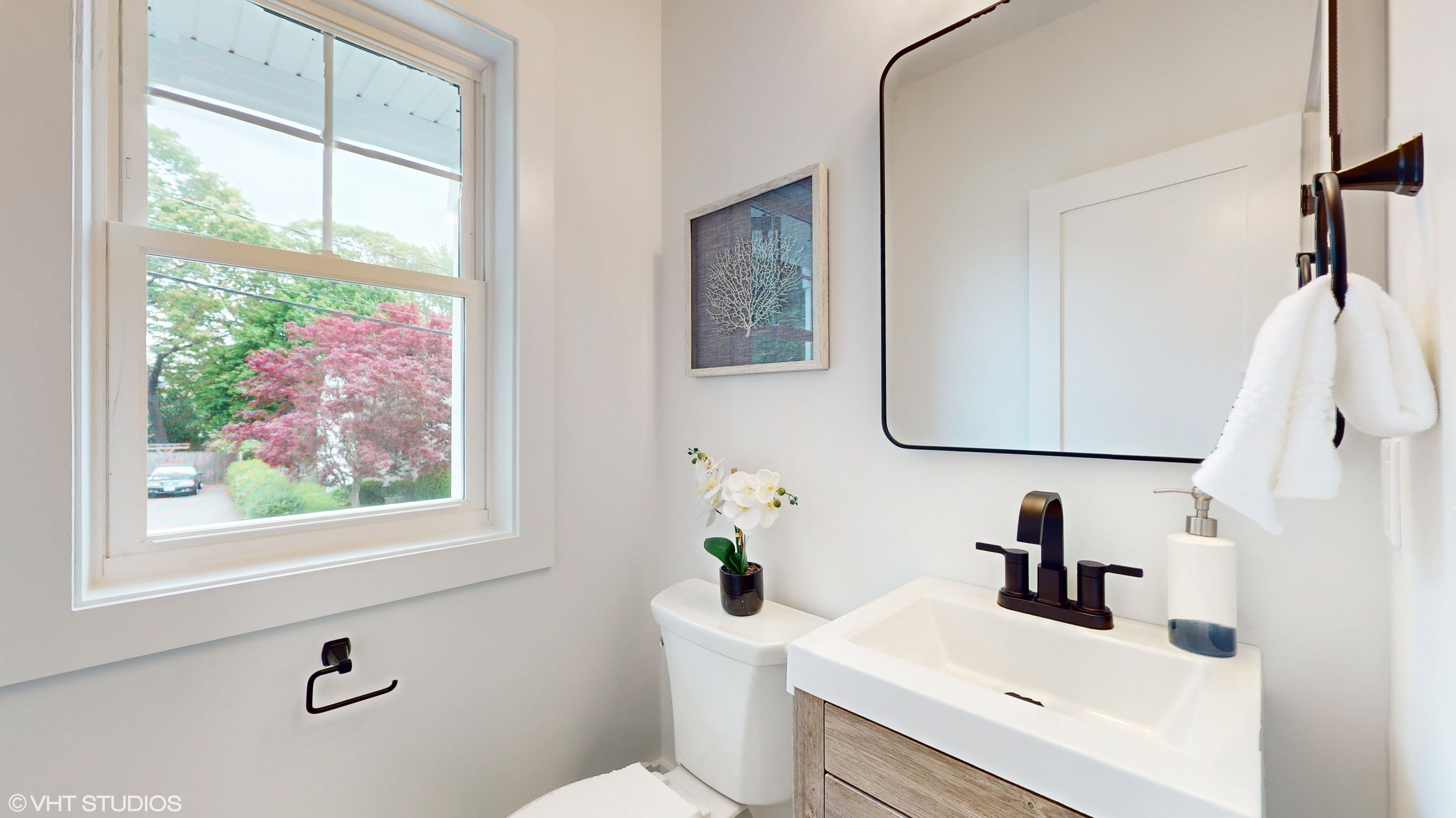 19_47LedgeHillRoad_2019_HiRes.jpg
