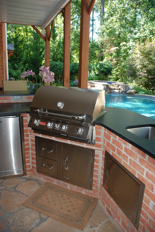 Outdoor Kitchen Design and Construction Alpharetta & Atlanta, Ga