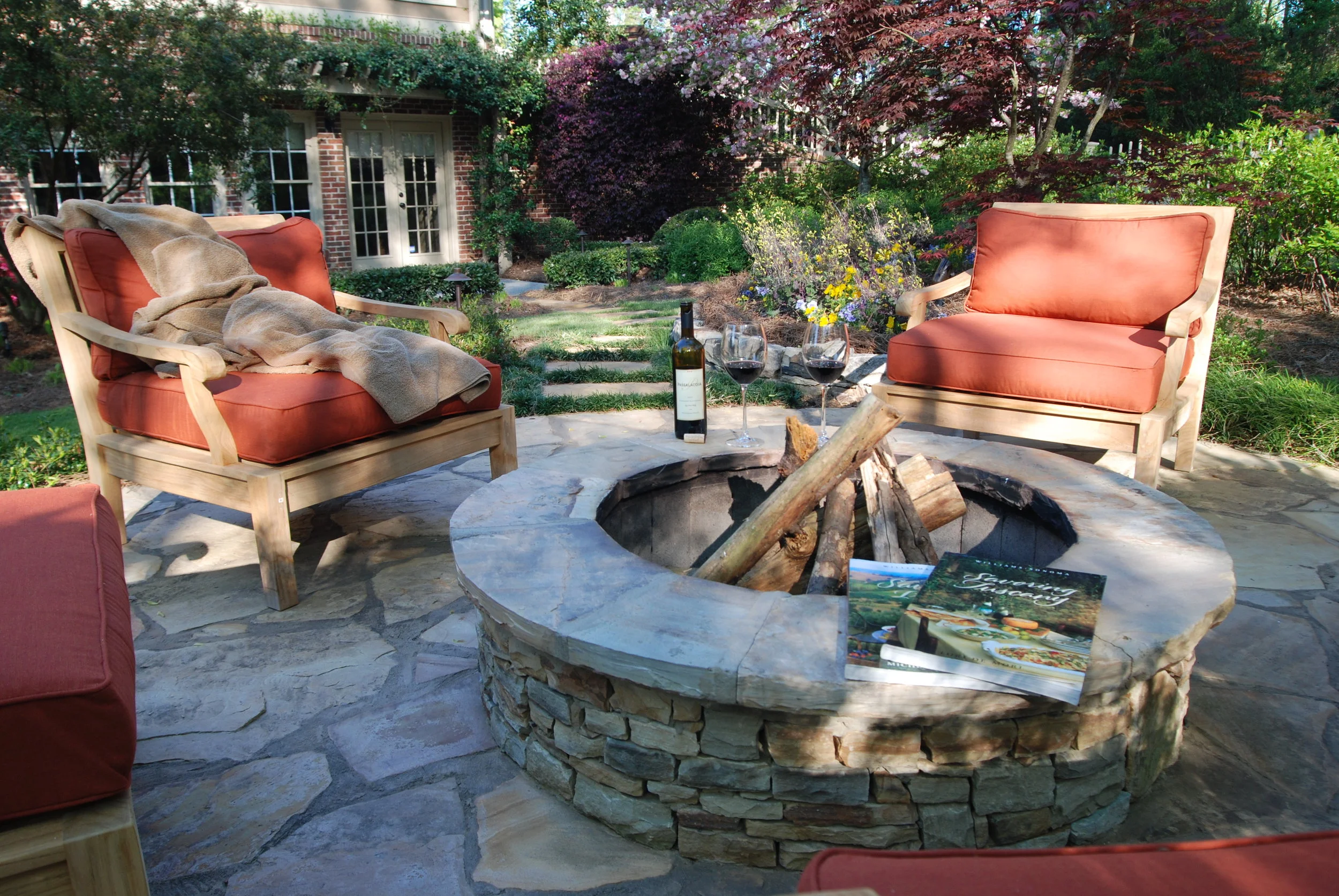 Outdoor Firepit & Fireplace North Atlanta