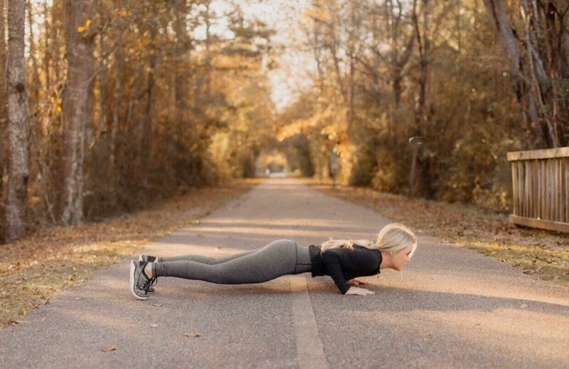FOOD &amp; FITNESS FRIDAY: tricep pushup