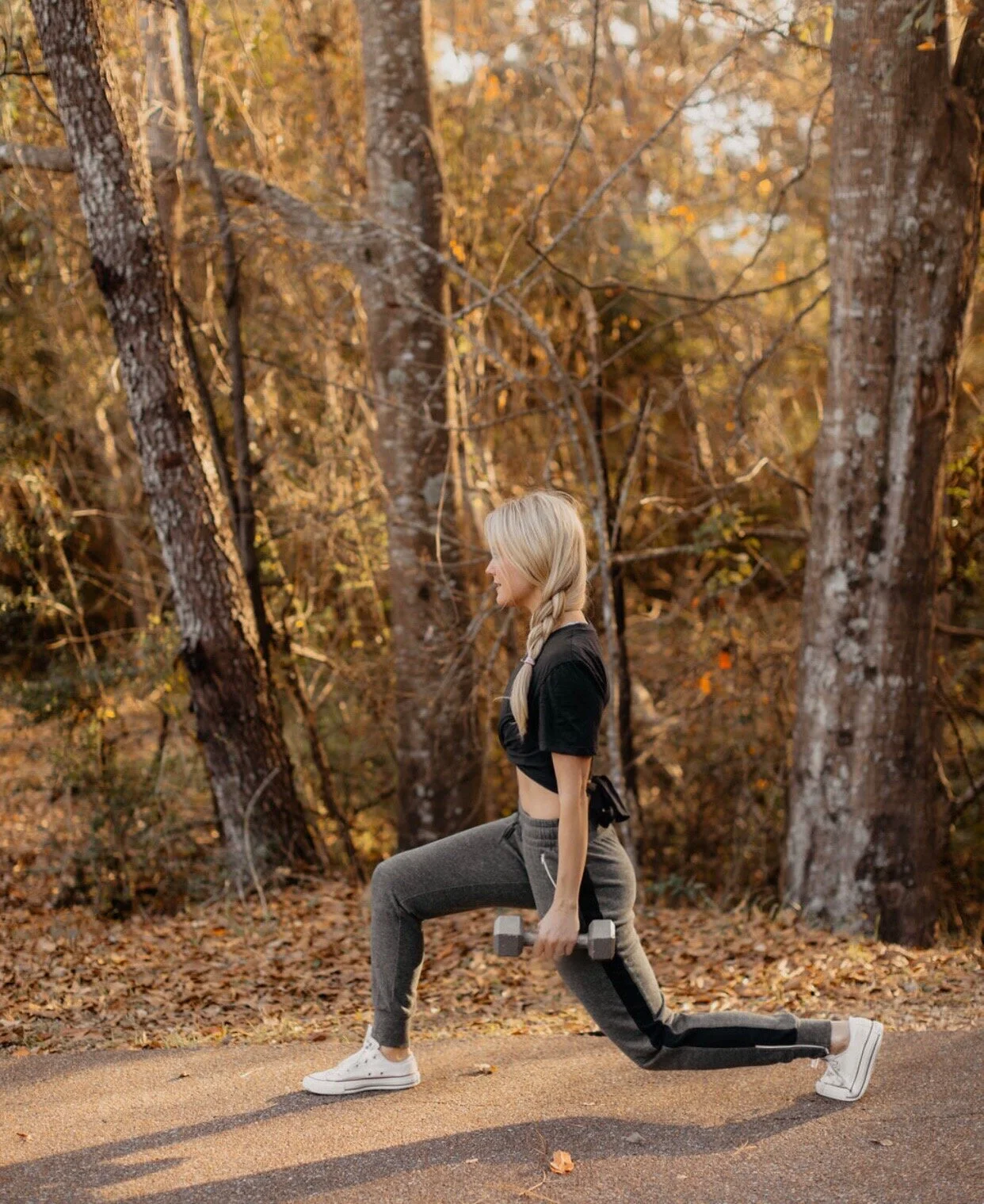 FOOD &amp; FITNESS Friday: Walking Lunges