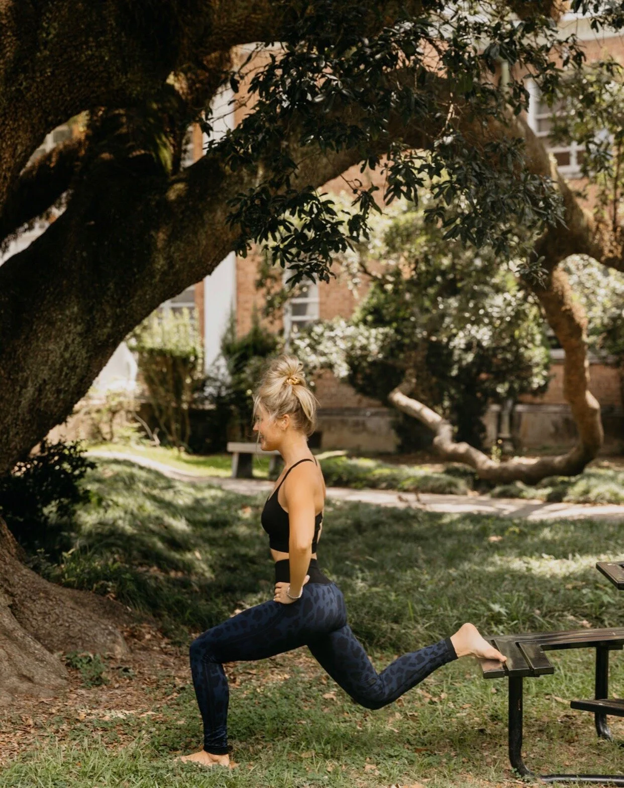 FOOD &amp; FITNESS FRIDAY: Rear Foot Elevated Lunge