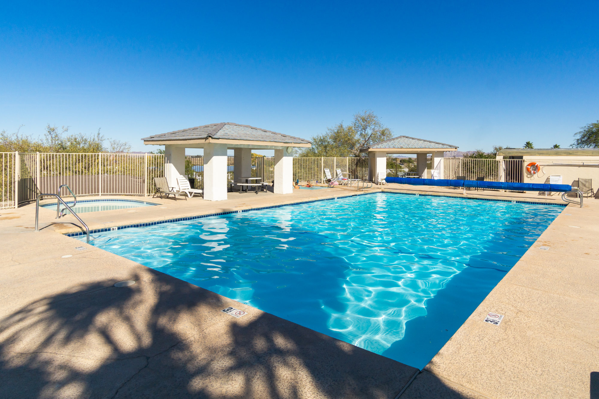 pool-and-spa-arizona-oasis.jpg