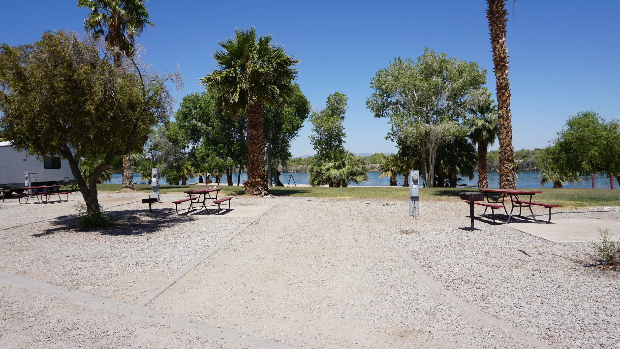 RV Park Reservations On Colorado River Near Blythe, CA — Arizona