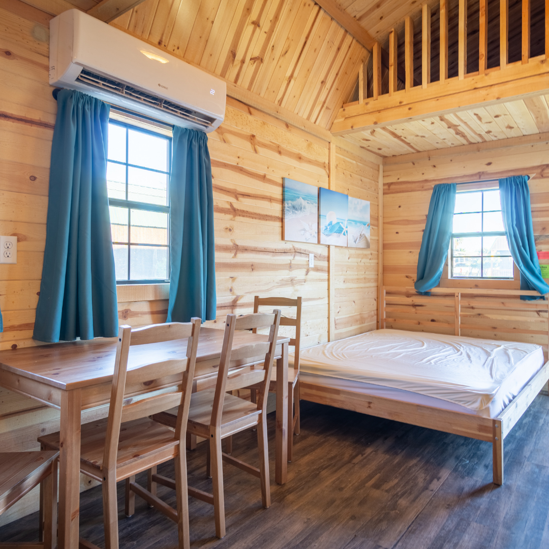 10-Person Cabin Interior 1.png