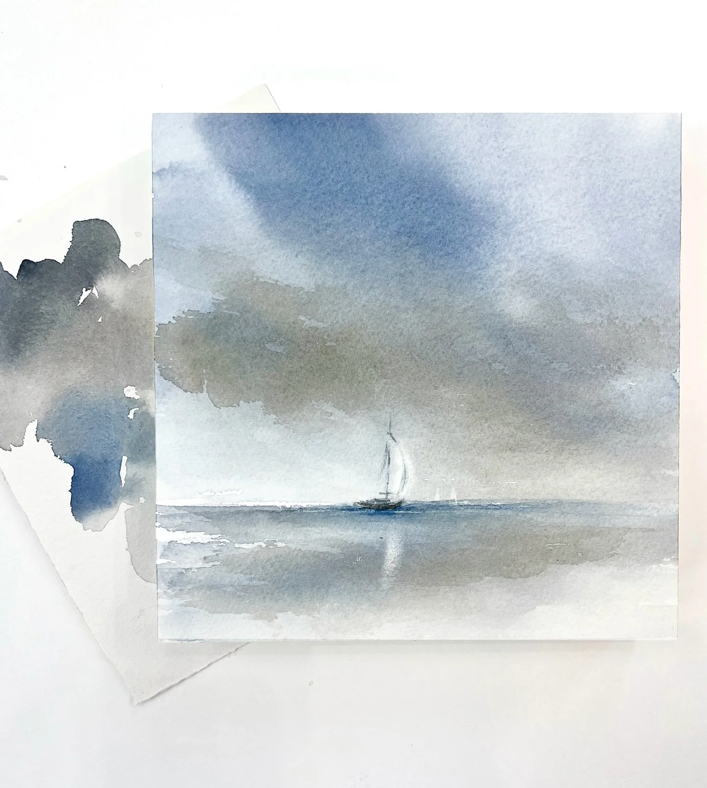 A quiet horizon, a gentle breeze, and just enough color for your thoughts to dip into ⛵️🌊
.
.
.
.
.
.
.
#watercolor_daily
#creativeprocess
#createeveryday
#artforyourhome
#tempuradesign
#landscapeart
#creativelife
