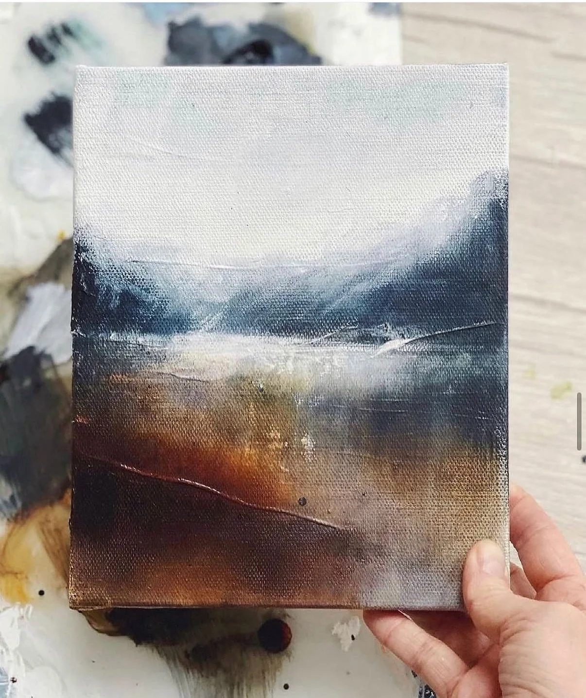A throwback to this lovely little series as I&rsquo;m sprawled across a few big ones this week ✨
.
.
.
.
.
.
.
.
#landscapeart #creativelife #creativityfound