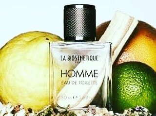 Luxury men&rsquo;s range perfect for Fathers Day...LINK IN BIO...
#fathersday #fathersdaygifts #mensgrooming #menshaircare #giftformen #father #familygifts
