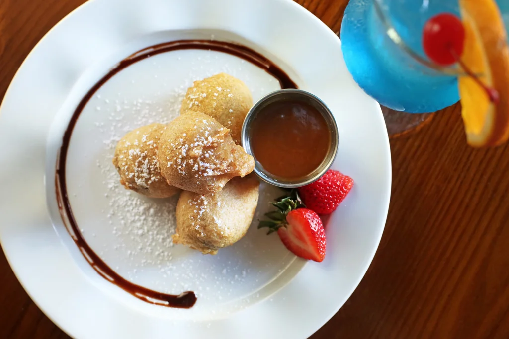 Frog & Onion — Island Restaurant Group