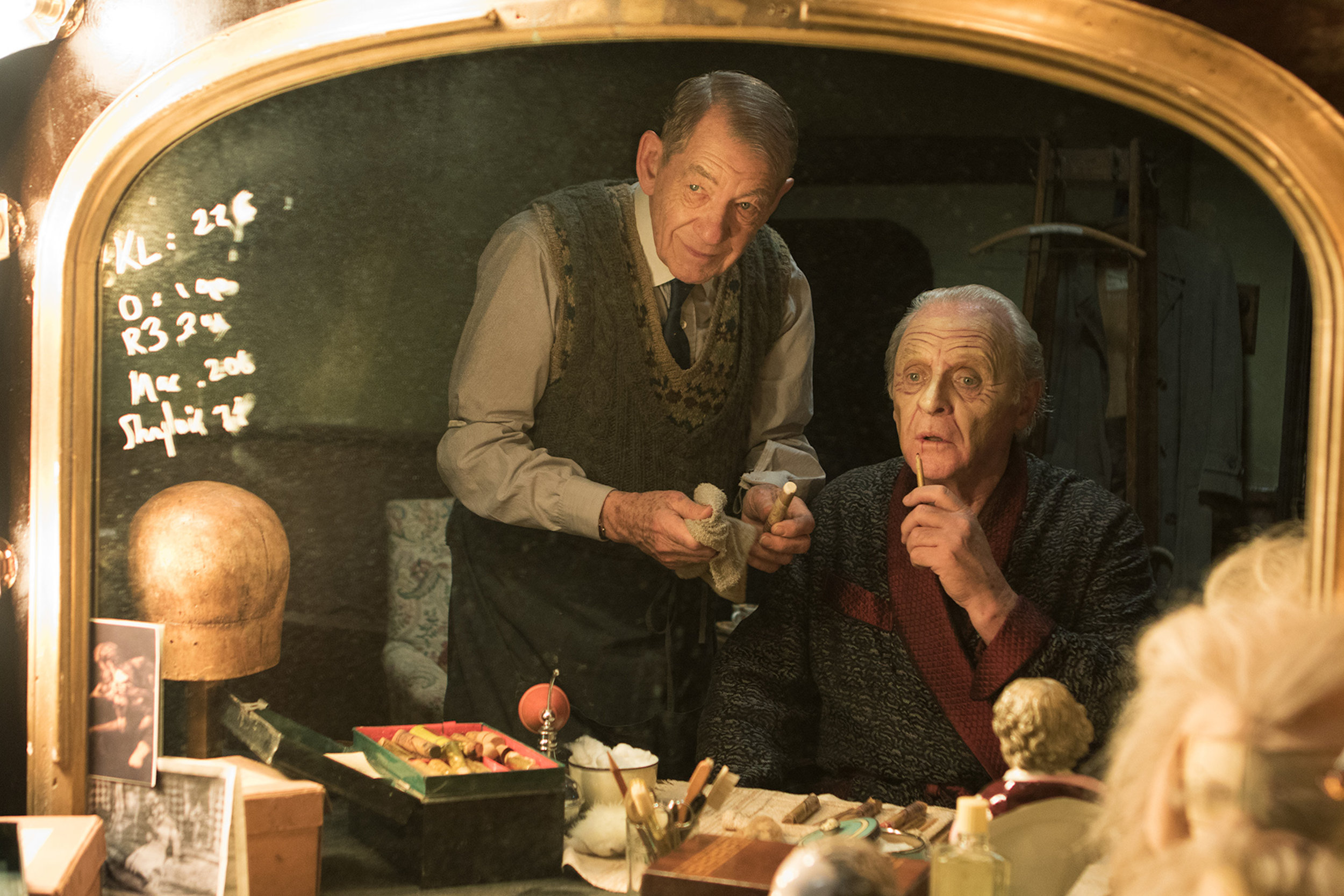   THE DRESSER  “Just as magnificent, powerful and enthralling as you would imagine”  The Los Angeles Times  