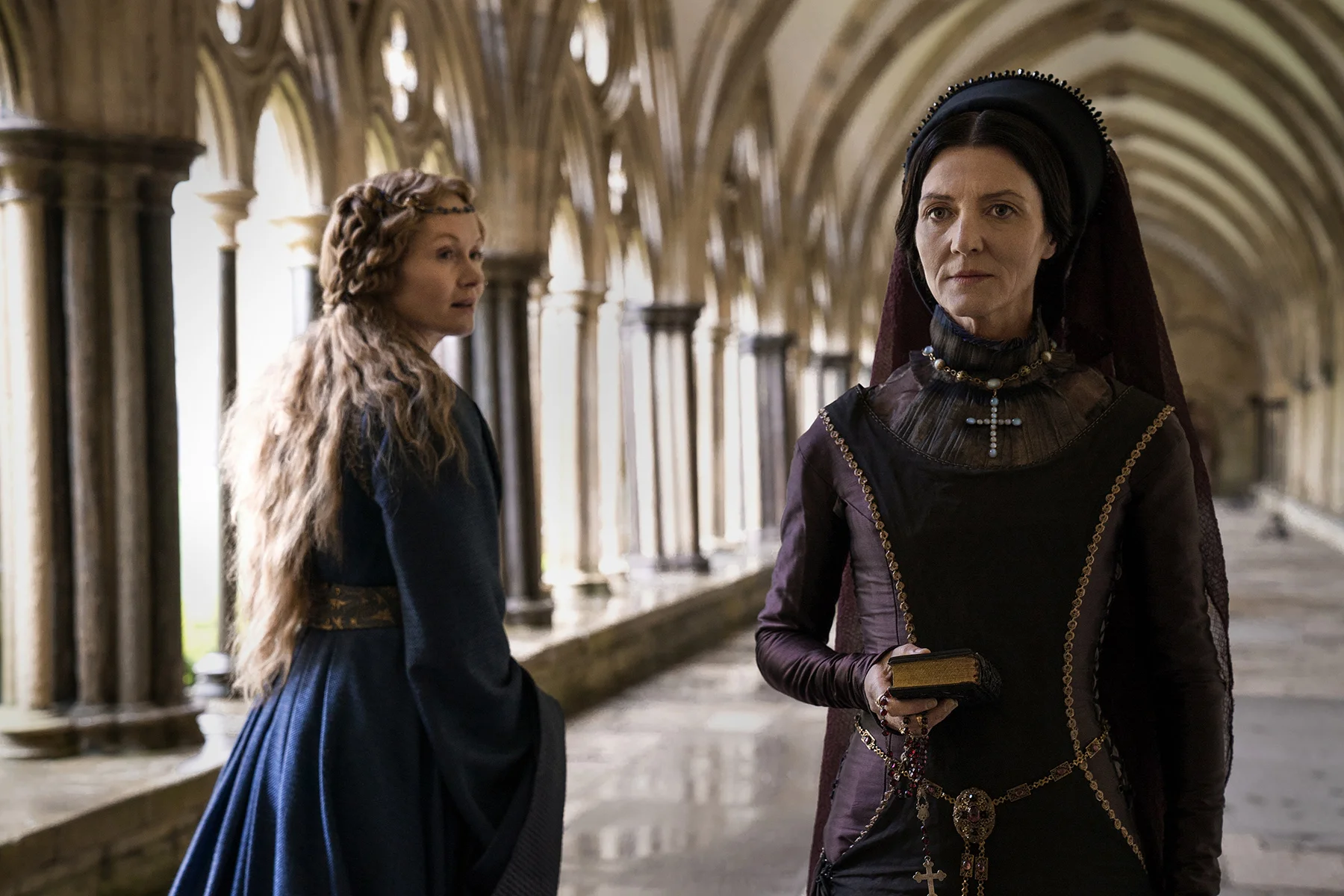 EssieDavis(DowagerQueenElizabeth)MichelleFairley(LadyMargaretBeaufort).jpg