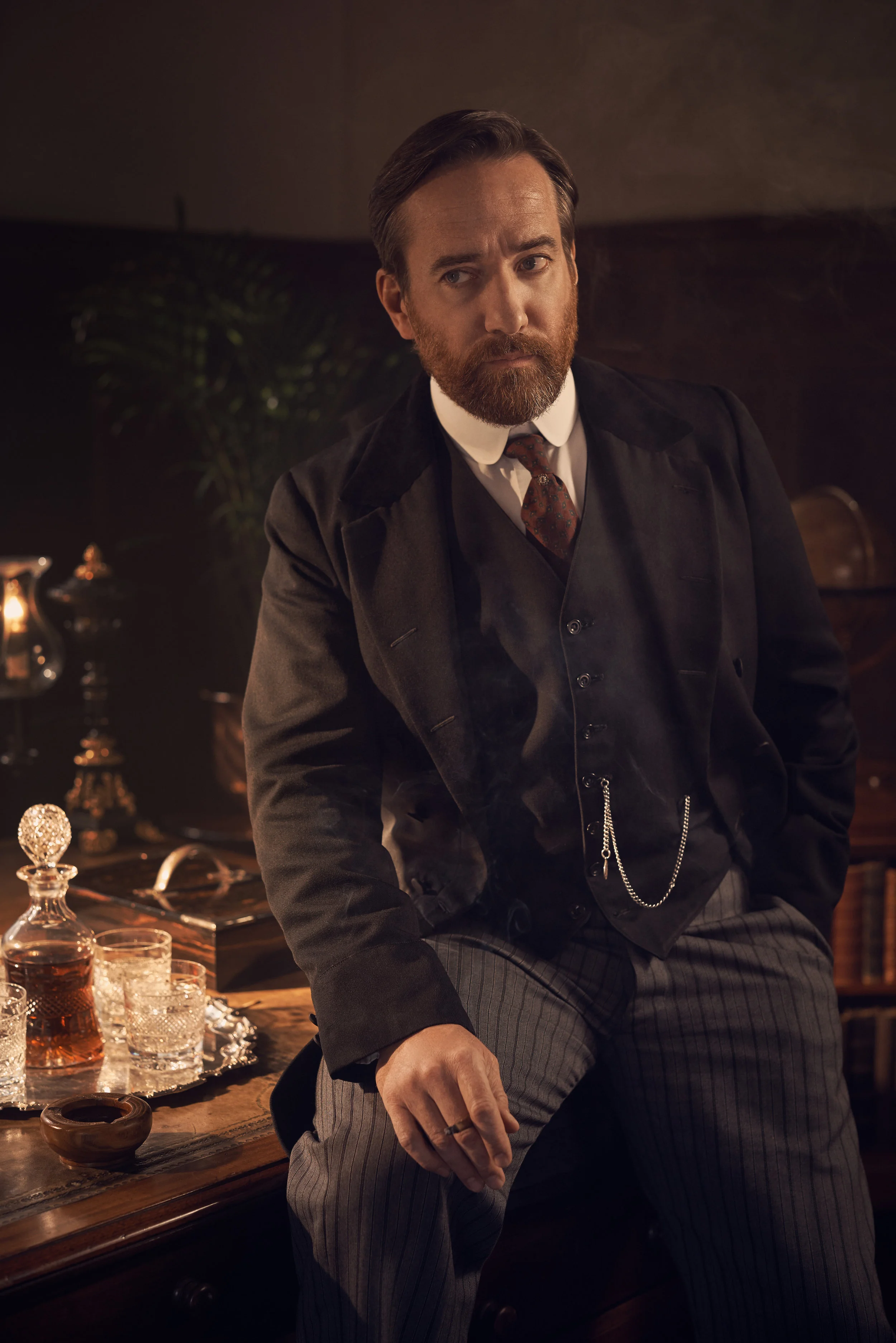Matthew MacFadyen (Henry Wilcox)- Howards End.jpg