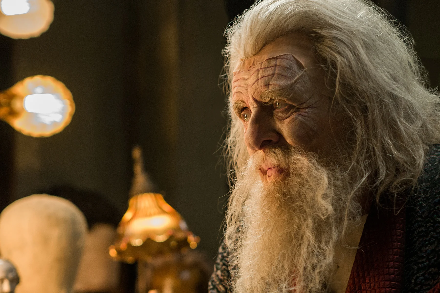 Sir (Anthony Hopkins) (2).jpg