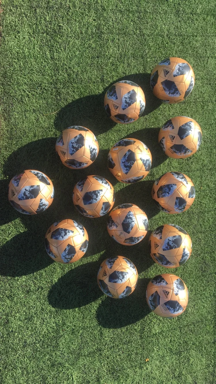 D5DF5D3E-40EE-4D65-9ED6-3E5B513B358F