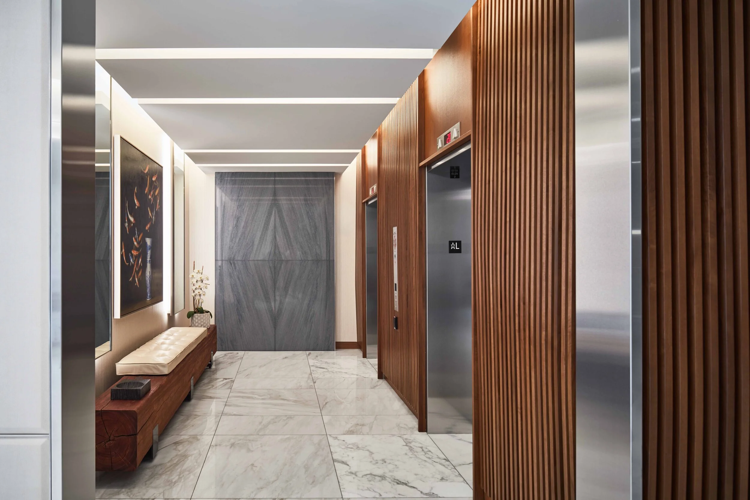 8-E-Huron-Apartments_valerio-dewalt-train