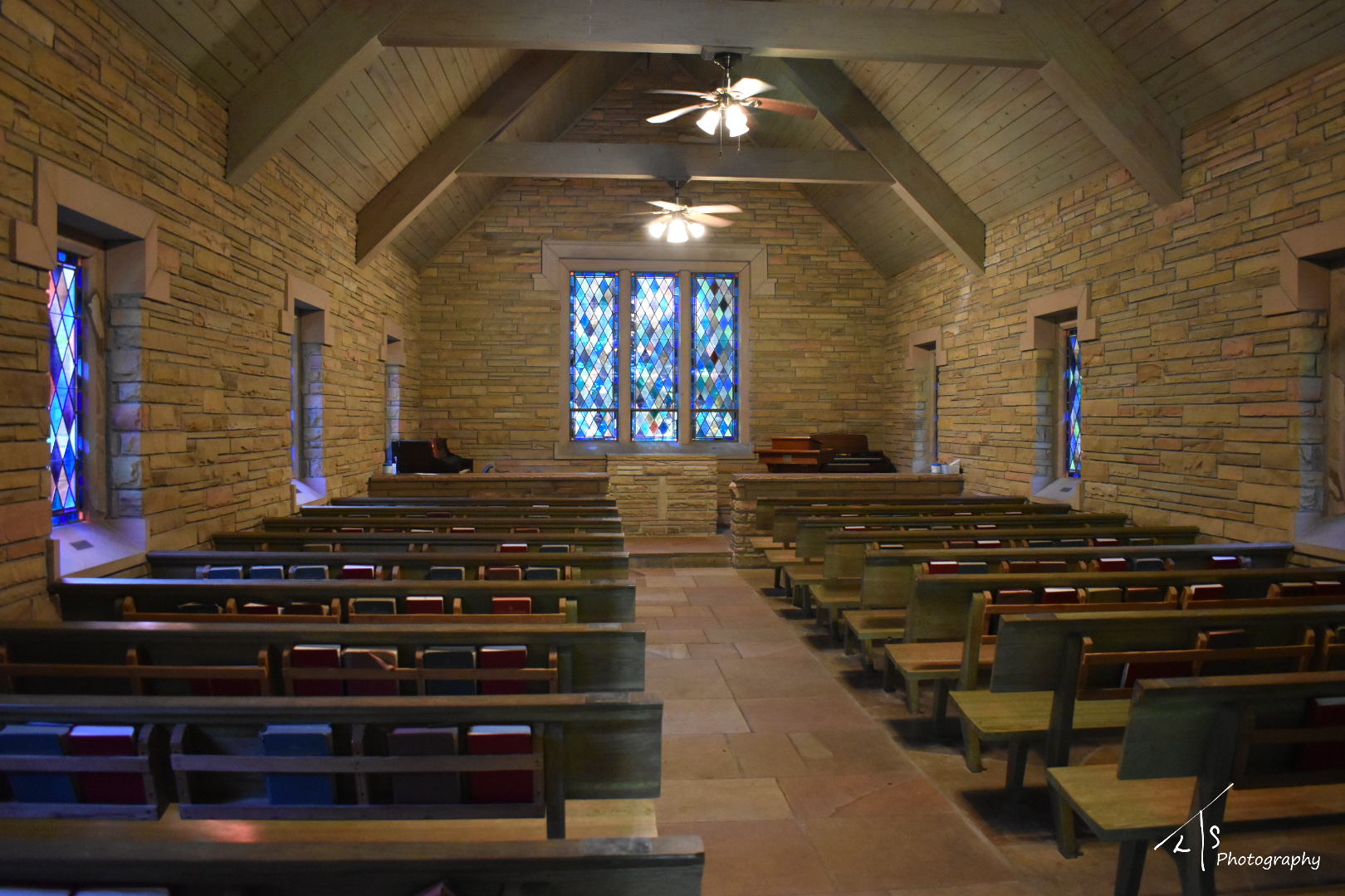 7 Reasons to Attend Church