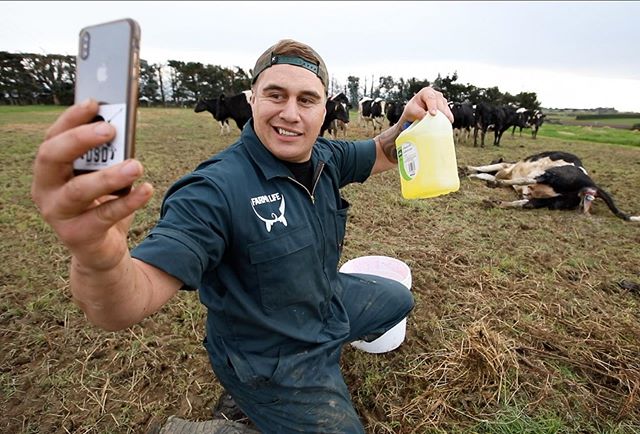 Check out this guys story @tangaroawalker the absolute legend behind @farm4lifenz full 🎥link in bio. 
If you haven&rsquo;t seen what T is up to it might be time you did.  An absolute crack up but delivery some awesome content about dairy farming in 