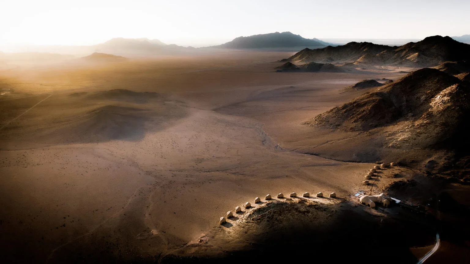 Desert-Hille-Lodge-1536x862.webp