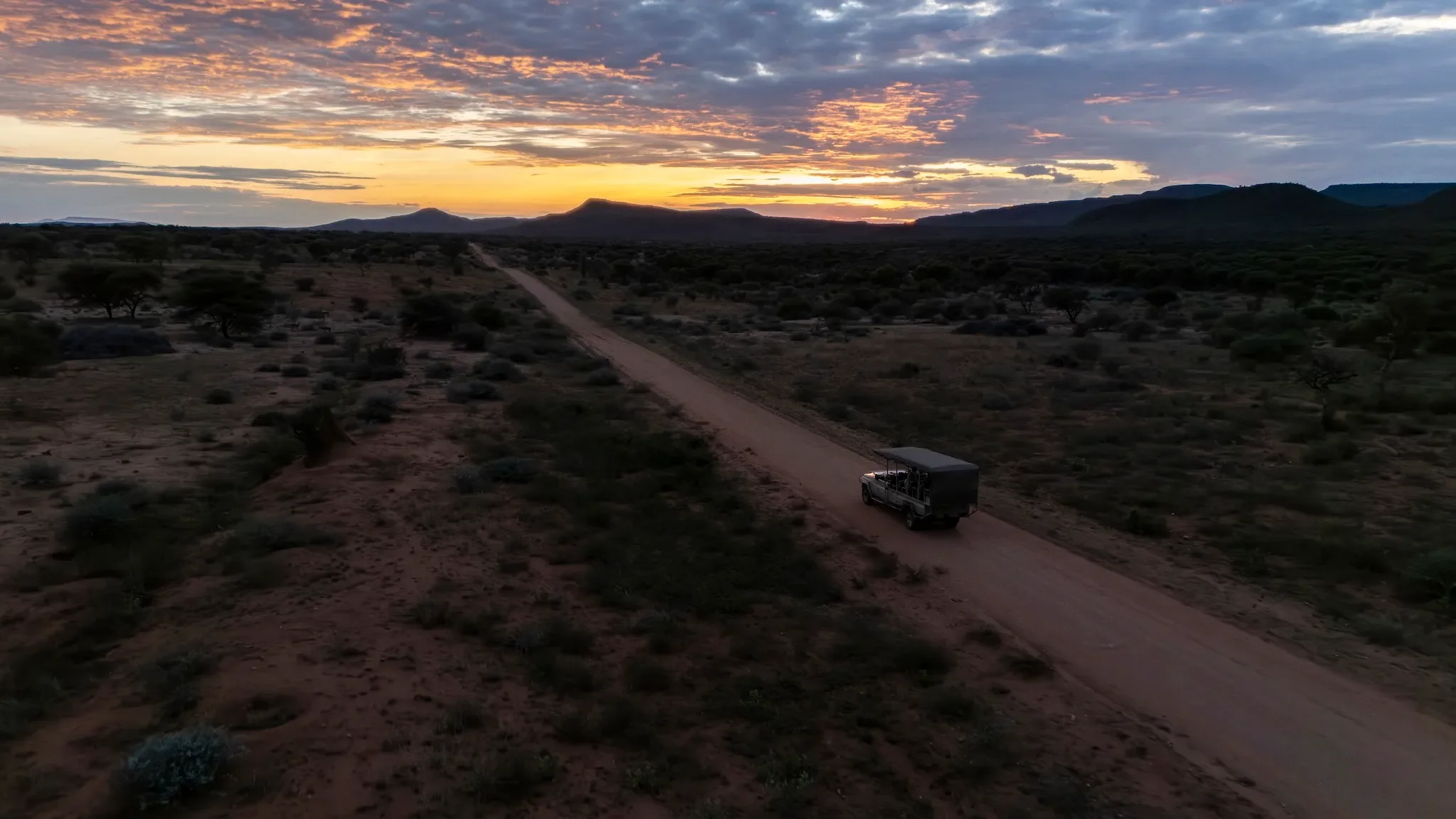 okonjima_nature_reserve_game_drive5.webp