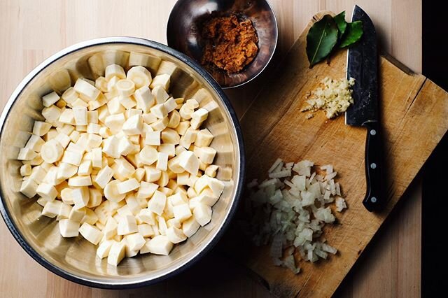 The simplest of soups, this one requires only parsnip, miso, onion, garlic, bay leaves, salt. If there&rsquo;s bread, I&rsquo;ll add croutons when serving, or else some crushed, toasted nuts for texture. Healing, nourishing, comforting, all the thing