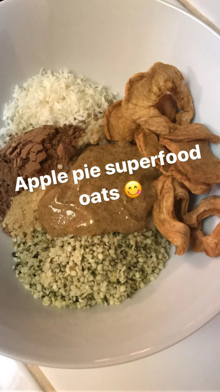 Apple Pie Superfood Oats Recipe