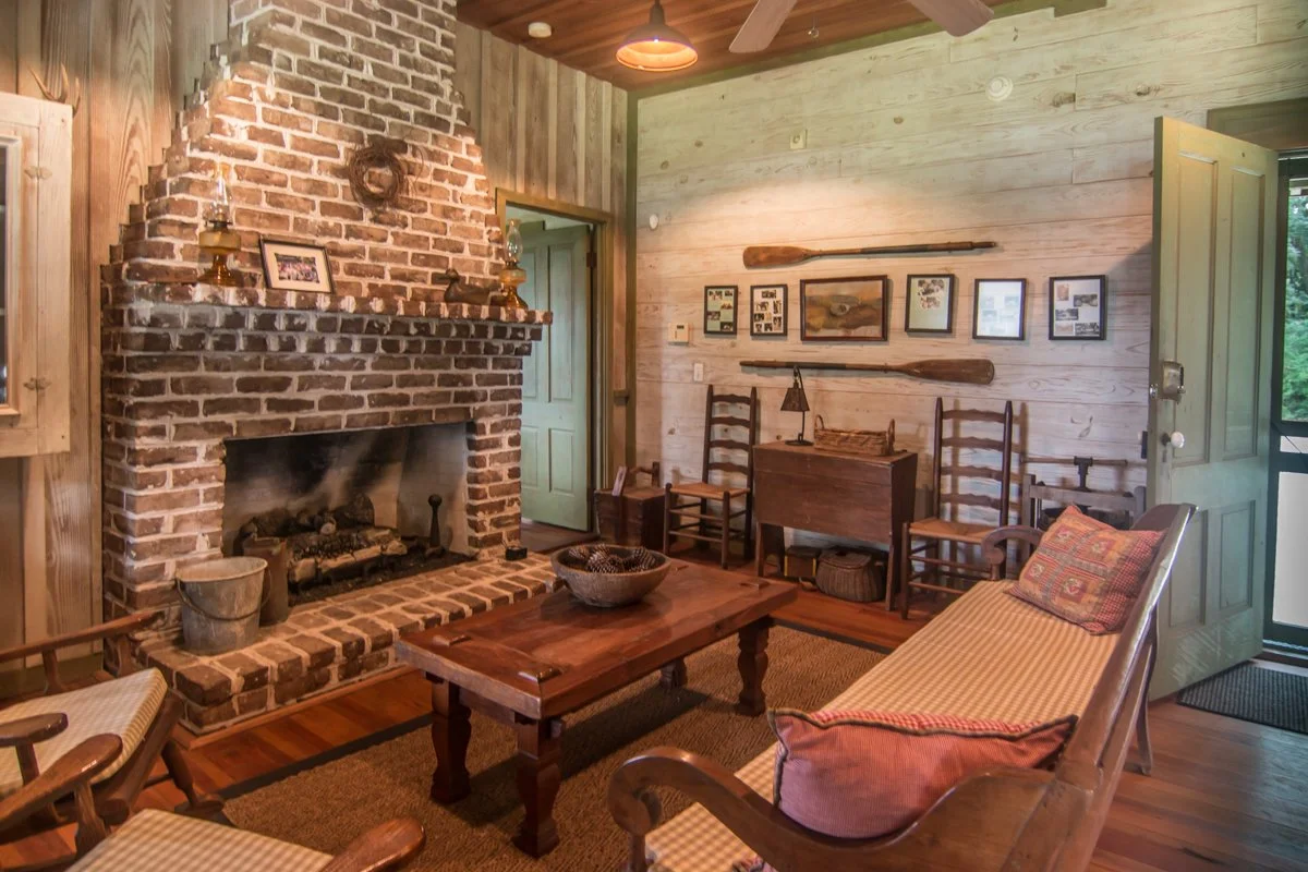 River cabin sitting ara.jpg