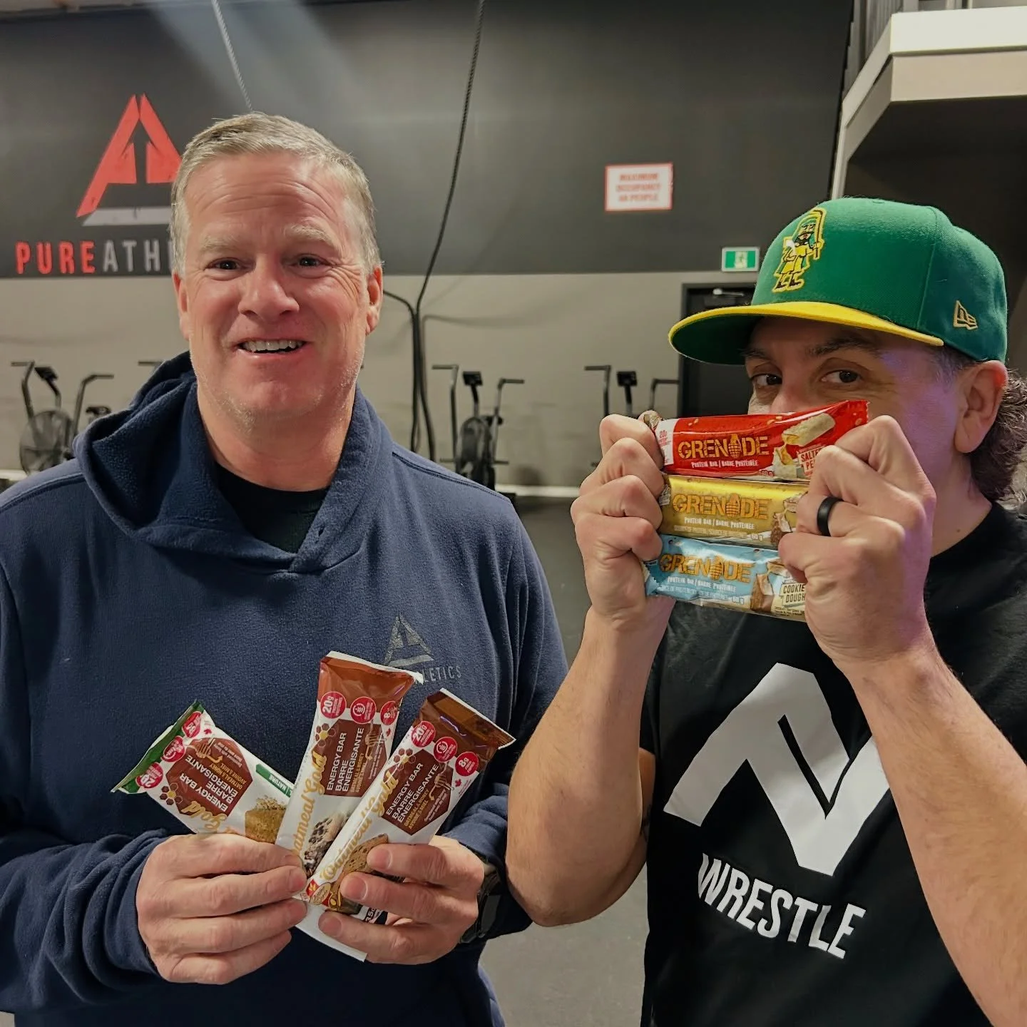 The Pro Shop is restocked with plenty of Oatmeal Gold energy bars and Grenade protein bars from @supplementkingprincealbert ⚡️⚡️⚡️

#PureAthletics #GymCommunity #LocalGym #SupplementKing