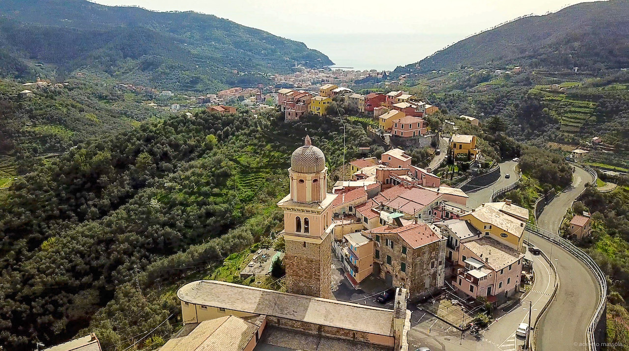 ibt-lasosta-hilltop-ocean.jpg