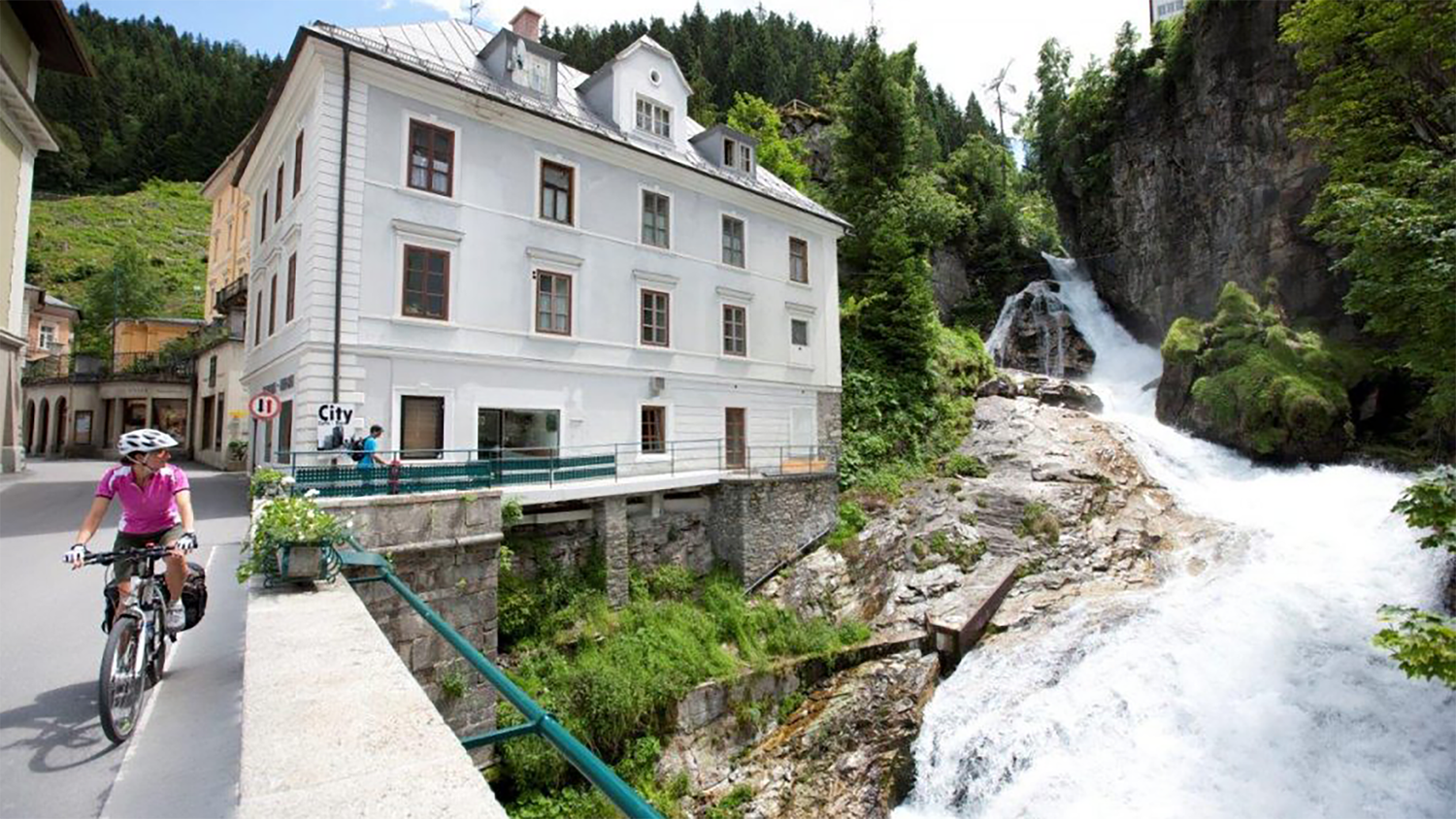 Bad Gastein on the Alpe-Adria cycling route