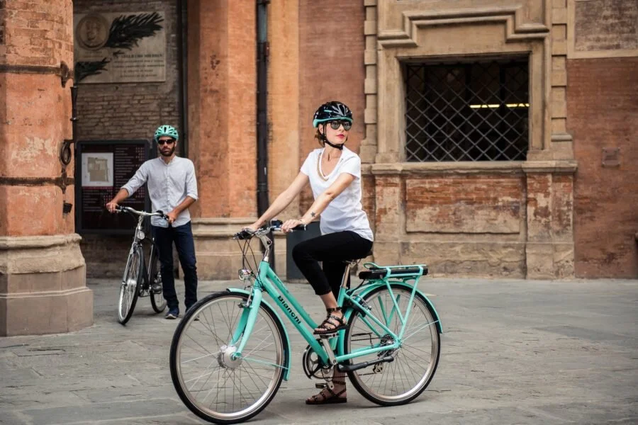Bianchi E-Spillo Classic Altus electric hybrid bike