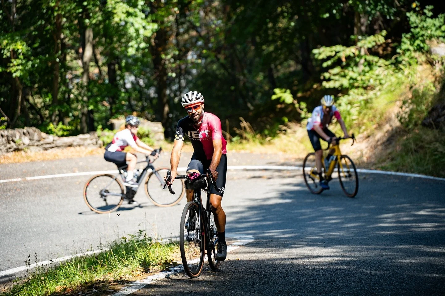 From the streets of Susa, after watching the start of La Vuelta &ndash; Stage 4 🚴&zwj;♂️, our cyclists from New Zealand, Canada and America took on one of Italy&rsquo;s most legendary climbs: the Colle delle Finestre.

An epic ascent with a road tha