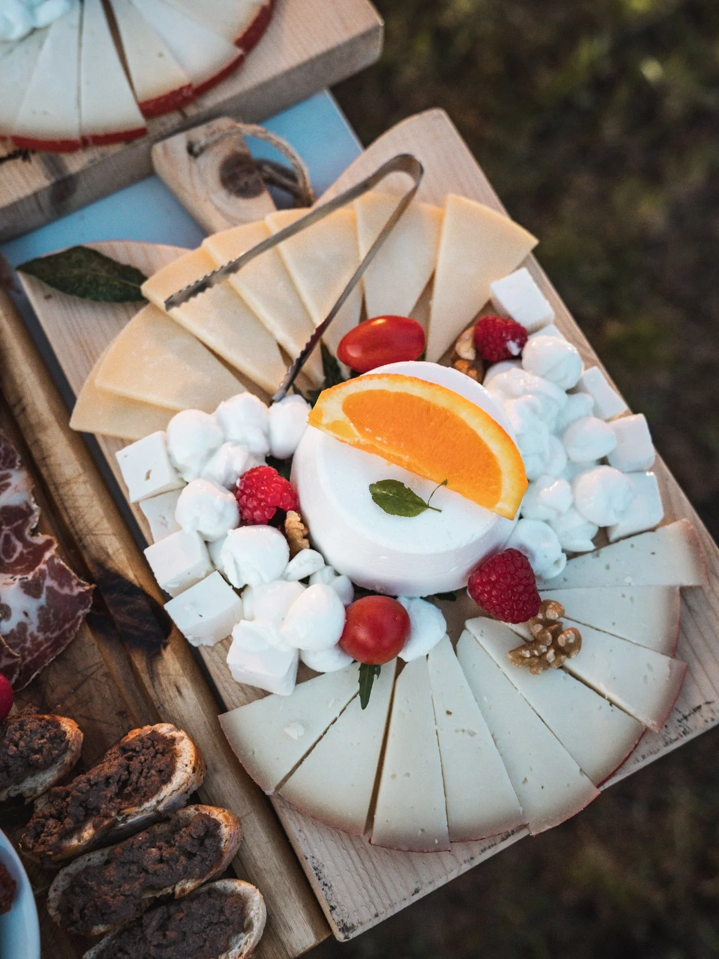 After a long ride, food just hits different. In Italy, that means sitting down to a plate of fresh pasta, local cheese, maybe a simple tomato sauce that somehow tastes better than anything you&rsquo;ve had before. No rush, no stress ,just good food, 