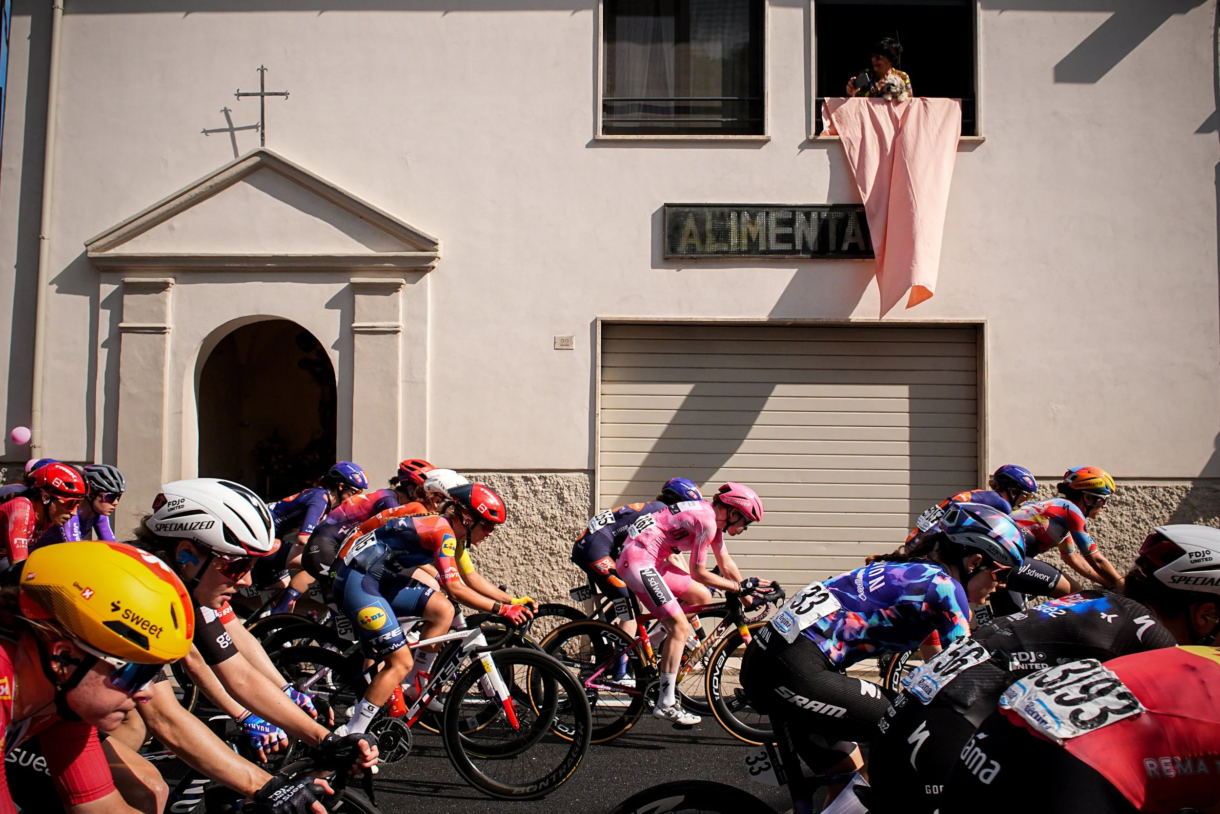 Giro d'Italia Women cycling tour and hospitality