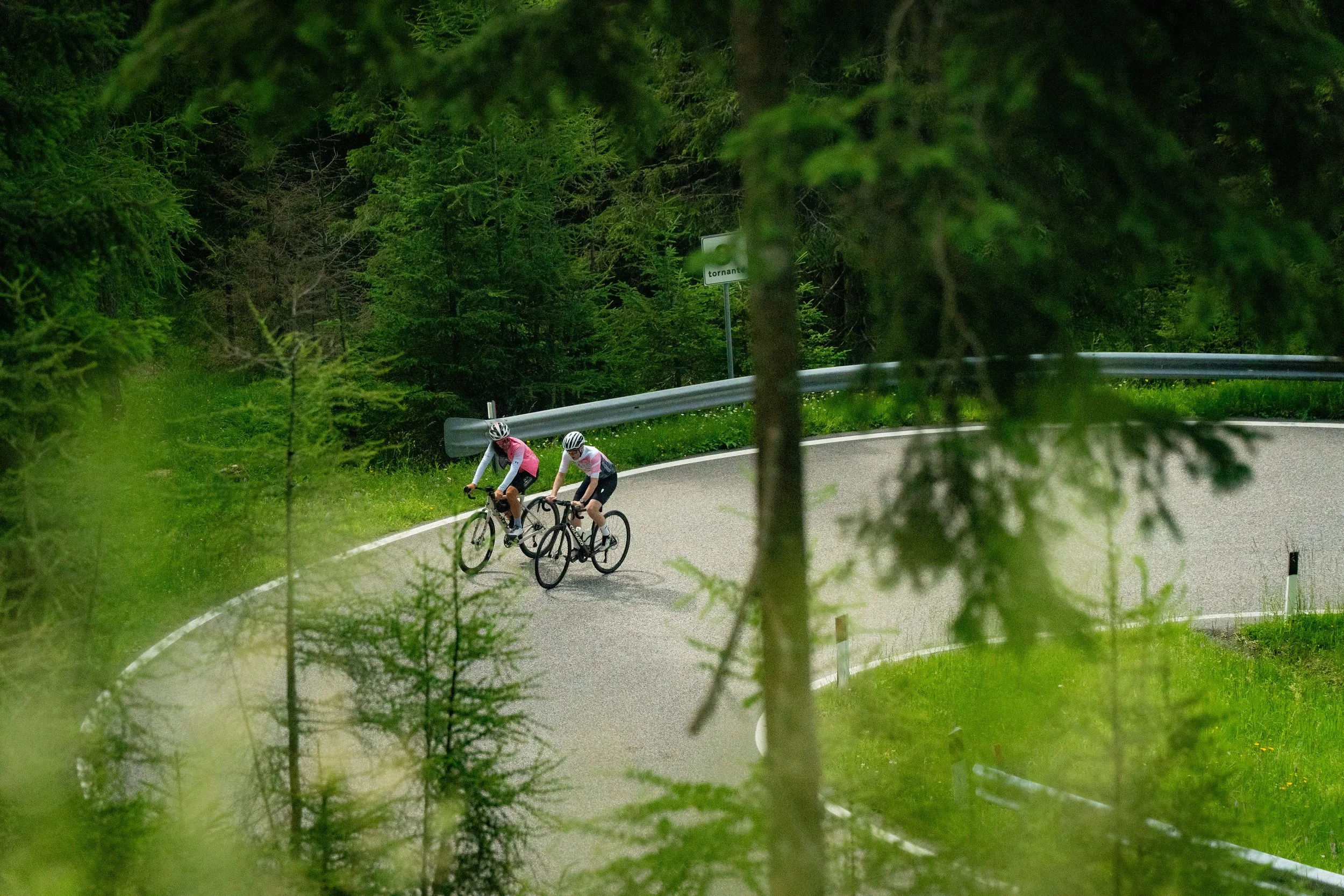 Cycling tour in the Alps