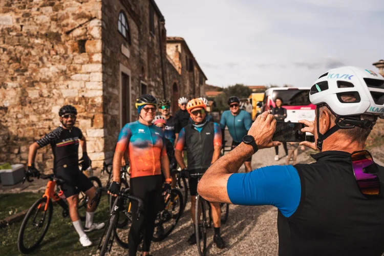 Private bespoke Strade Bianche cycling tour