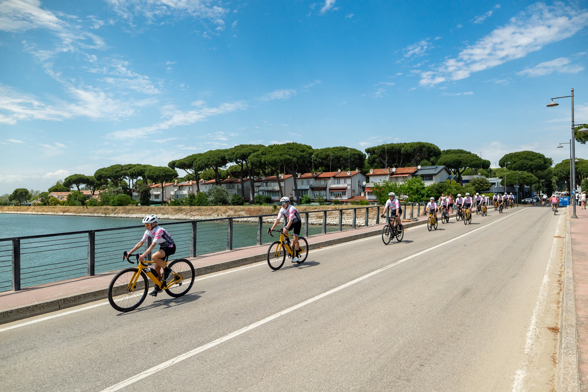 Luxury Lakes tour gallery image 8