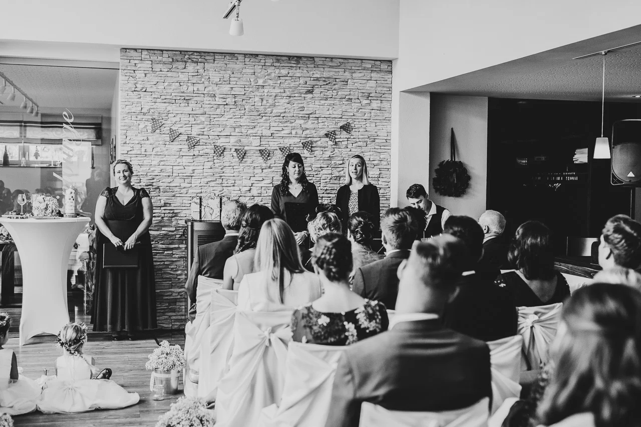 hochzeit-waldlaubersheim-quartier-linde-hochzeitsfotograf-mainz-215.jpg