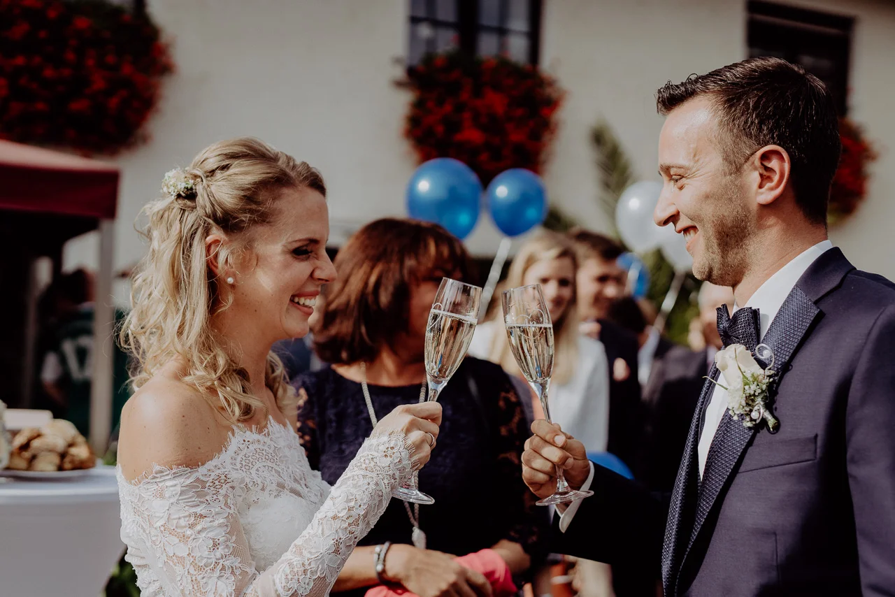 hochzeit-waldlaubersheim-quartier-linde-hochzeitsfotograf-mainz-261.jpg