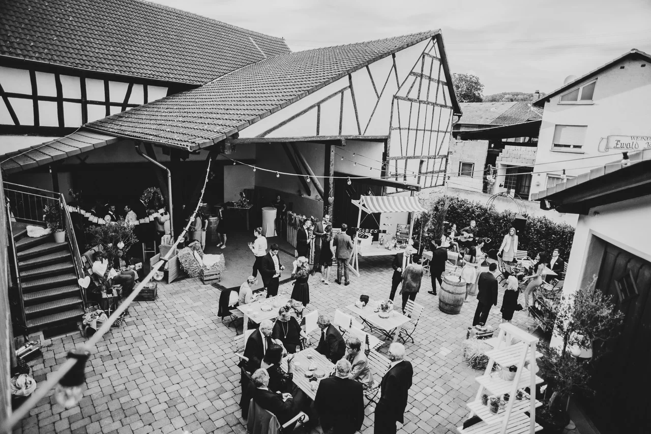 hochzeit-waldlaubersheim-quartier-linde-hochzeitsfotograf-mainz-438.jpg